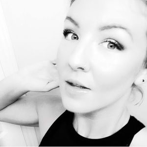 Hannah of @soleandstitch